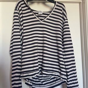 women’s striped hoodie.